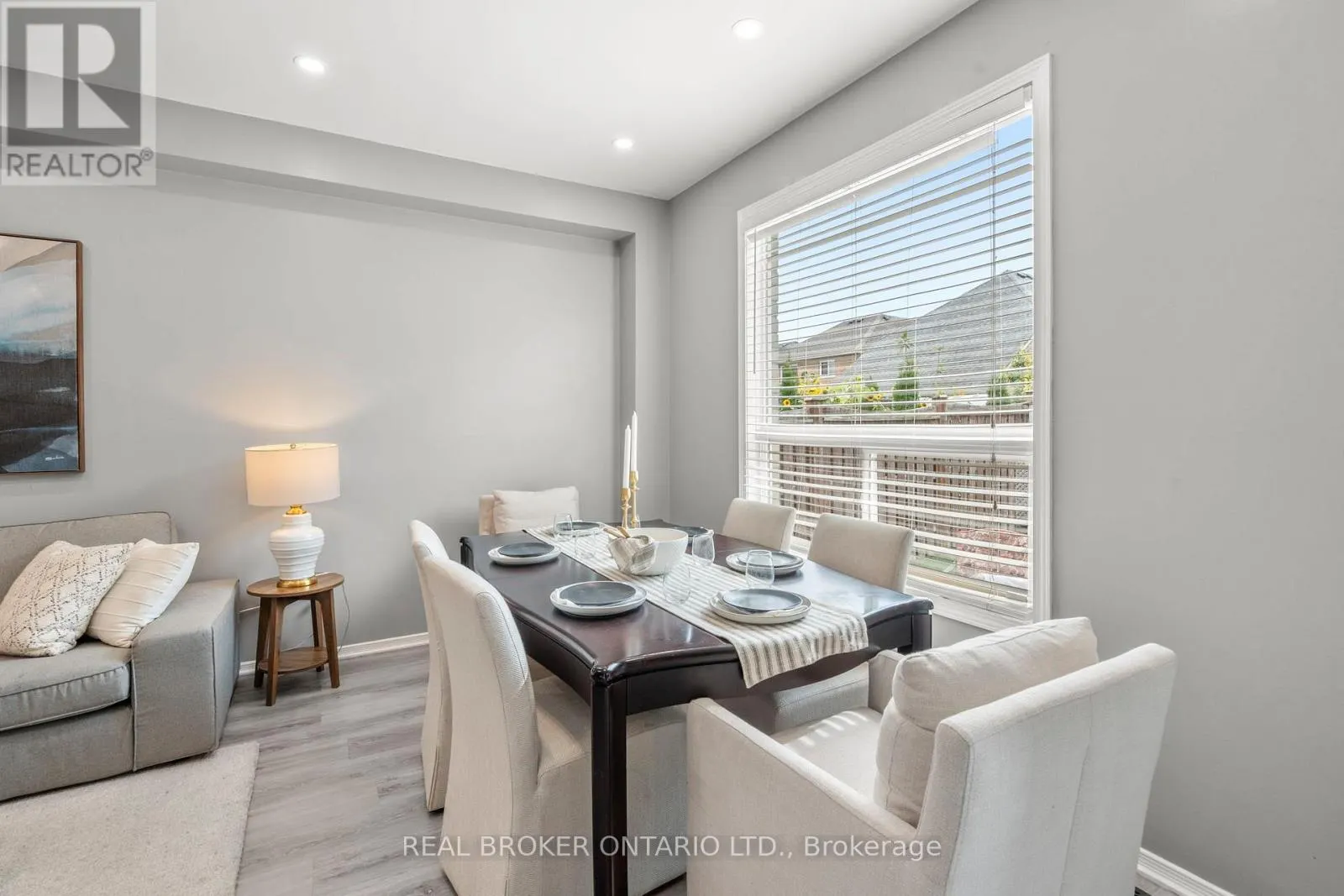 85 LAURIER AVENUE