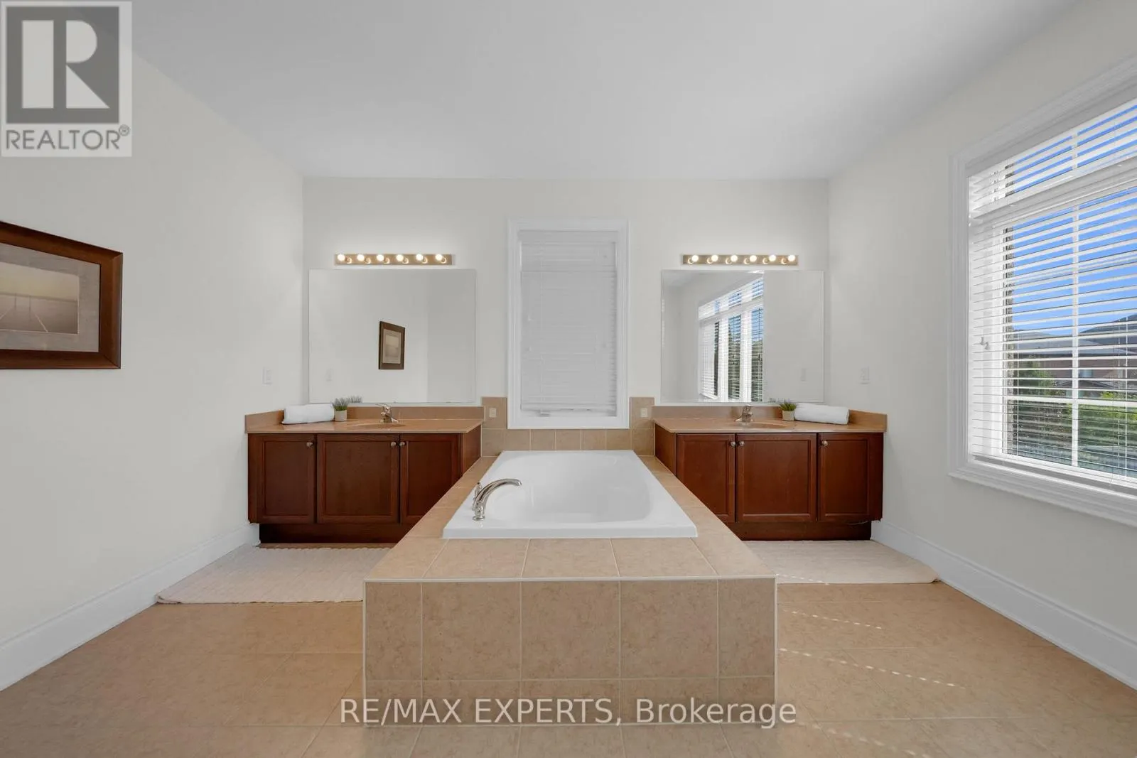 134 ORLEANS CIRCLE