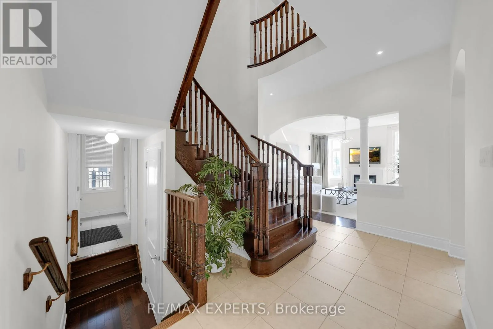 134 ORLEANS CIRCLE