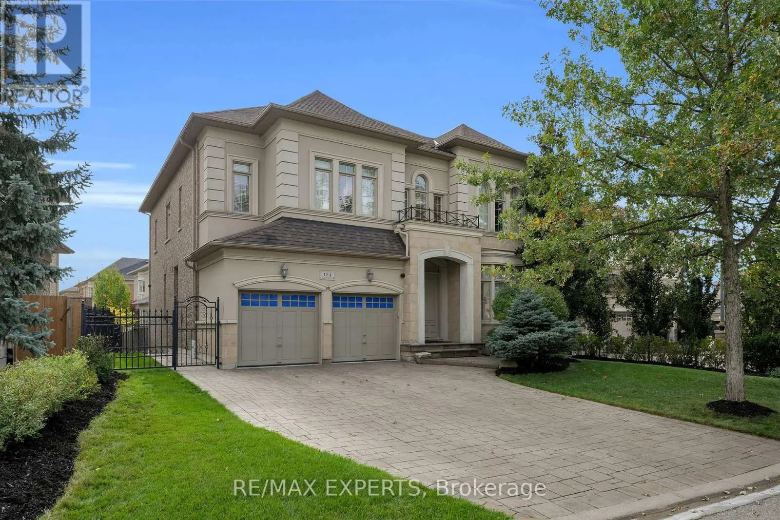 134 ORLEANS CIRCLE