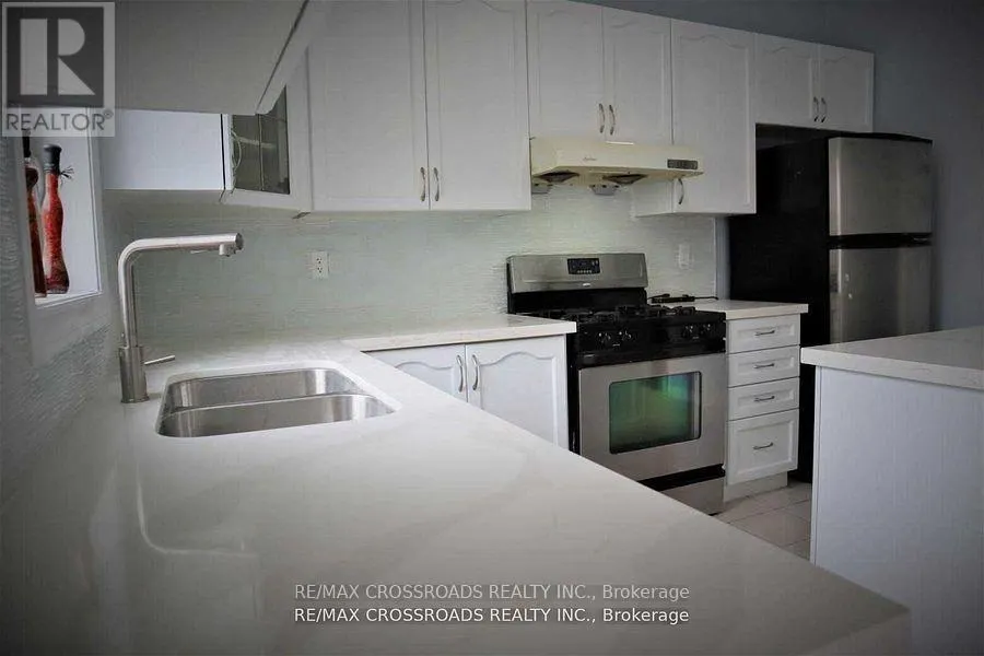 81 LAHORE CRESCENT