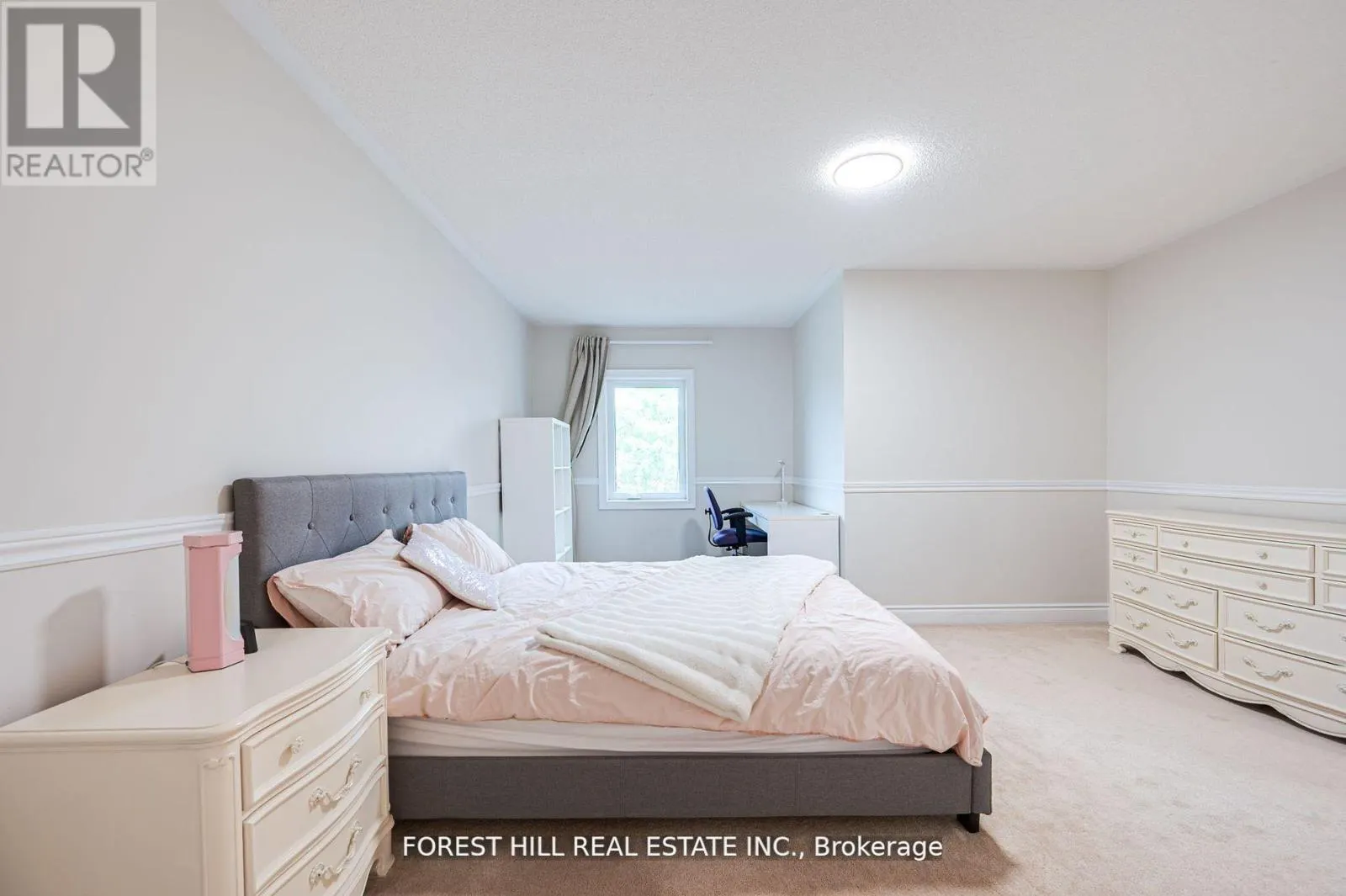486 APPLE BLOSSOM DRIVE