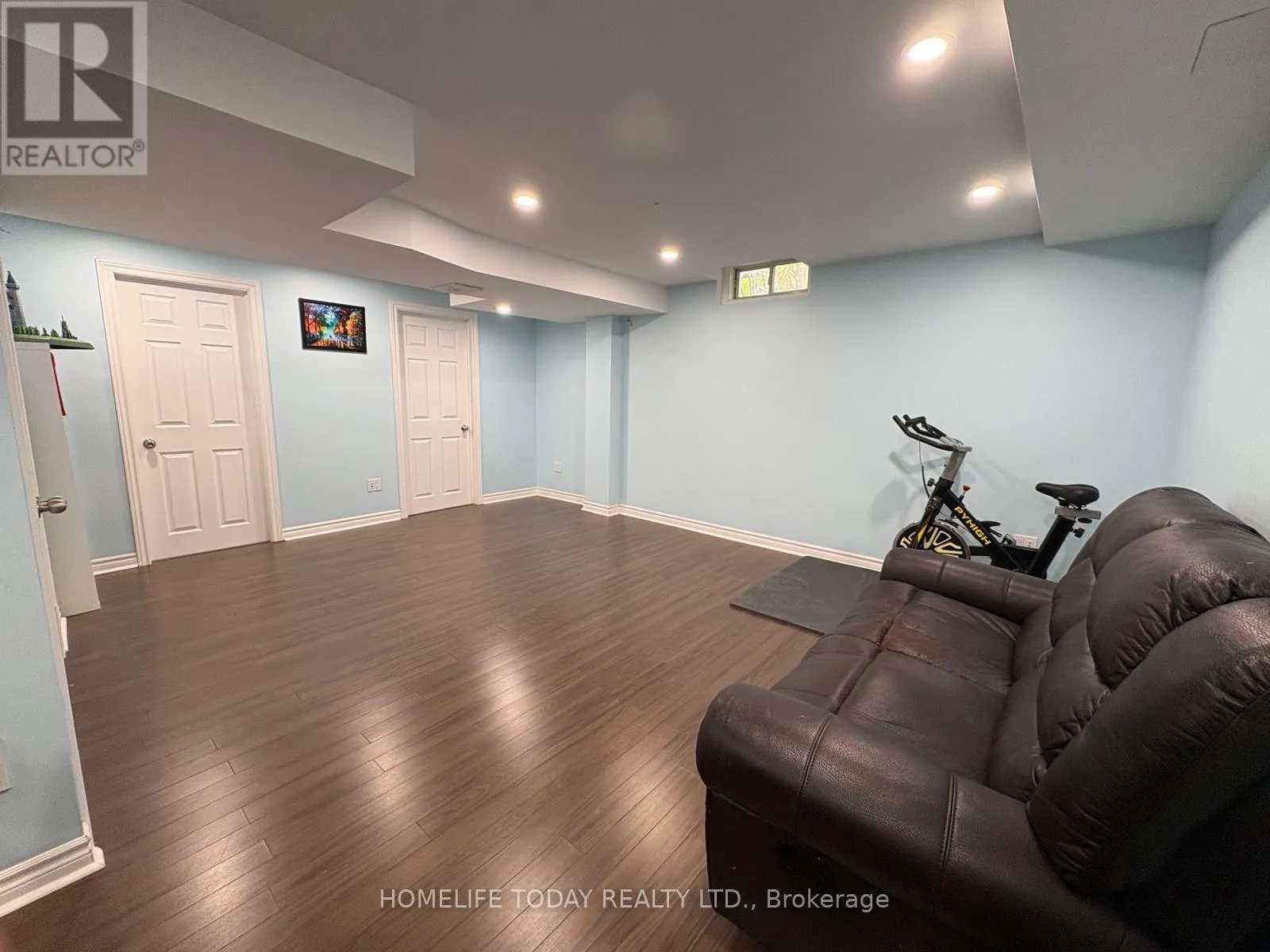 39 PARK PLACE DRIVE