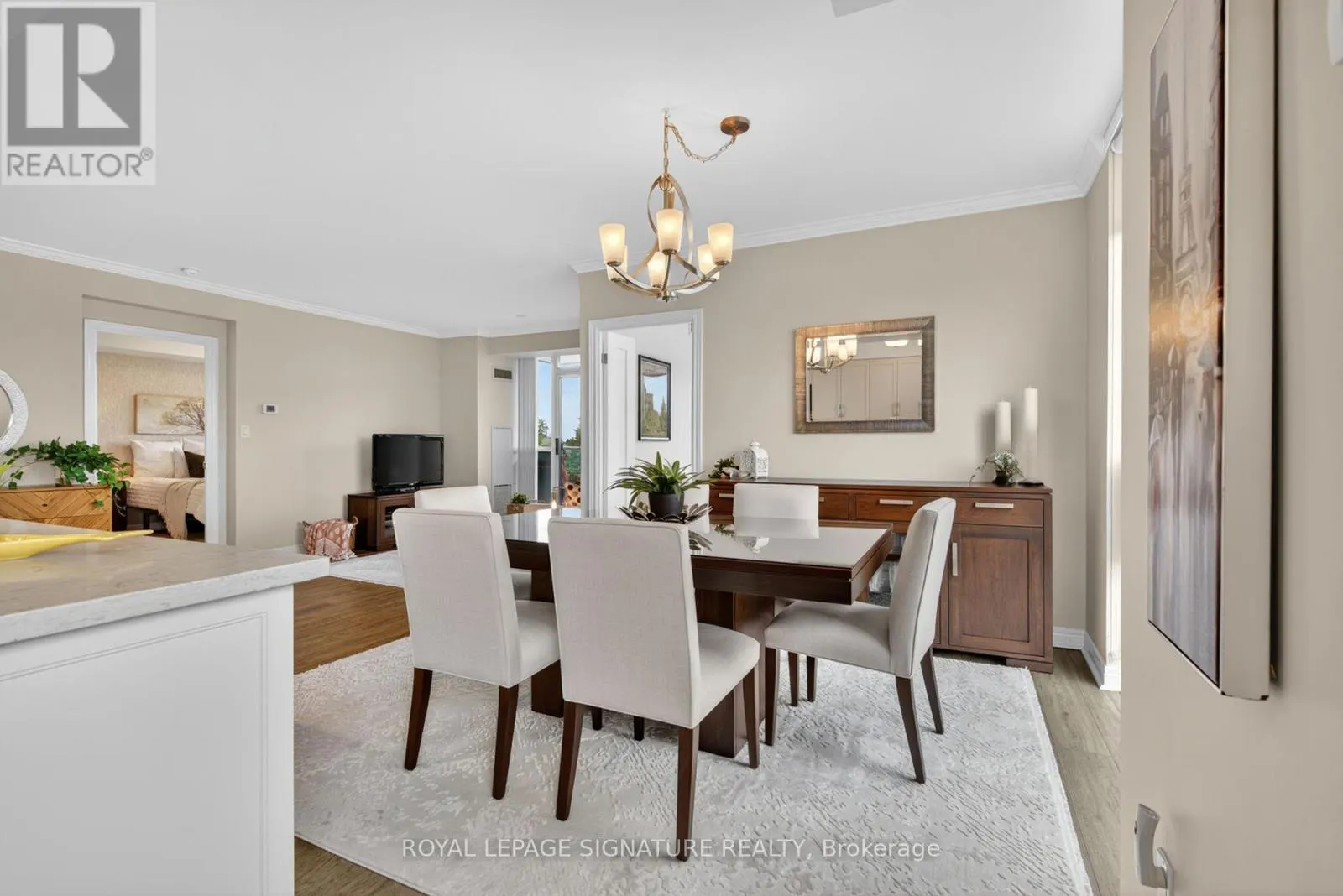 406 - 100 PROMENADE CIRCLE