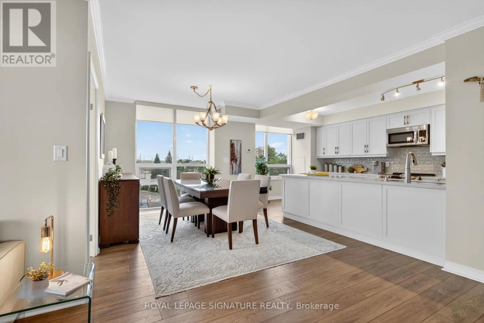 406 - 100 PROMENADE CIRCLE