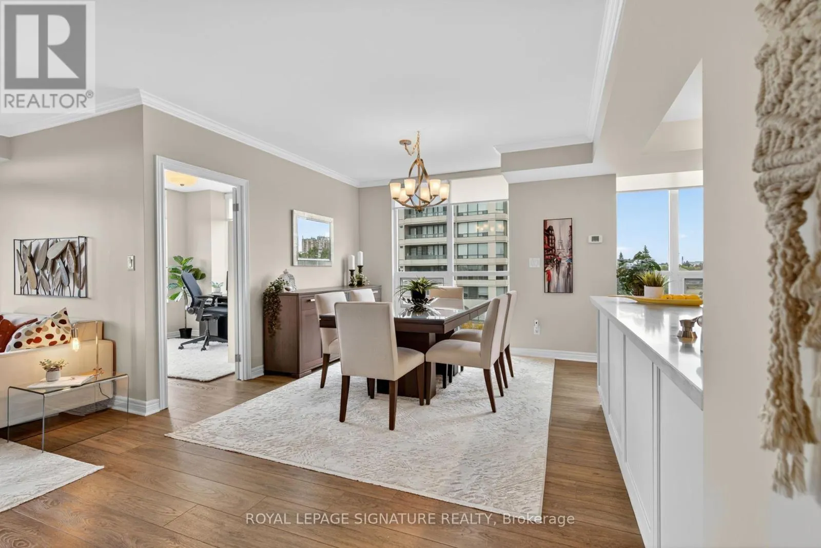 406 - 100 PROMENADE CIRCLE