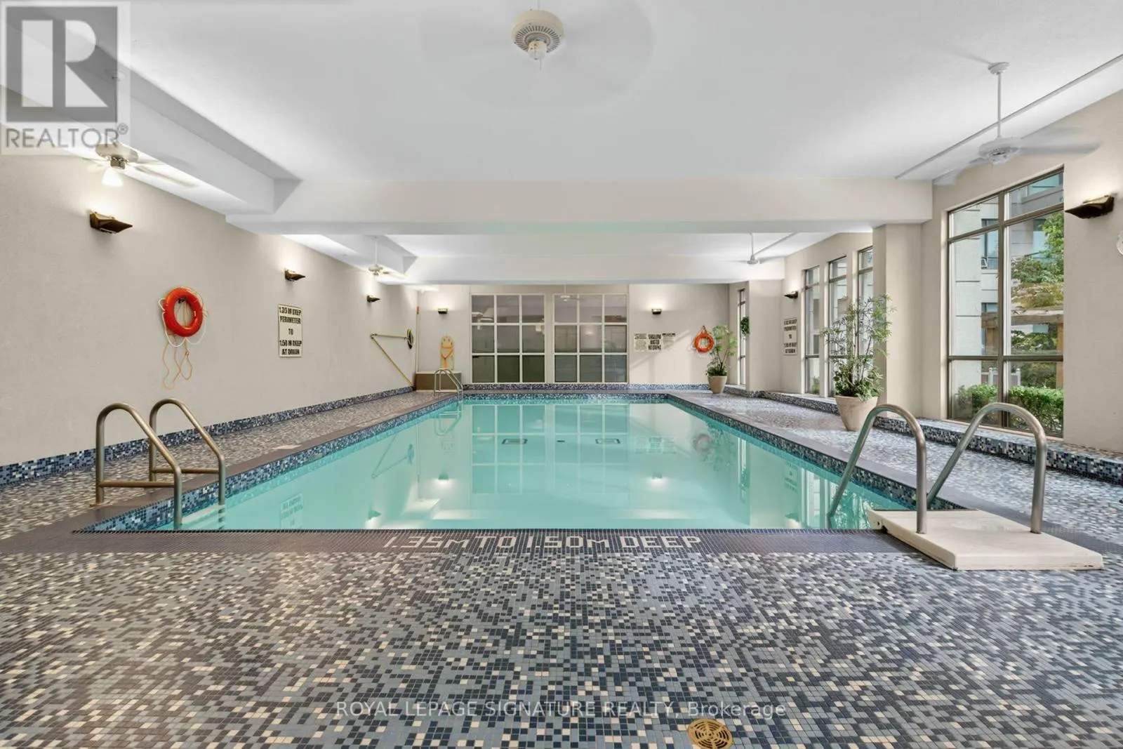 406 - 100 PROMENADE CIRCLE