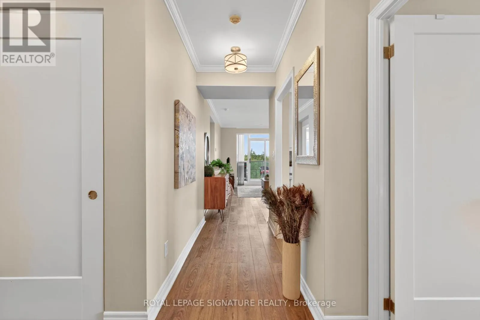 406 - 100 PROMENADE CIRCLE