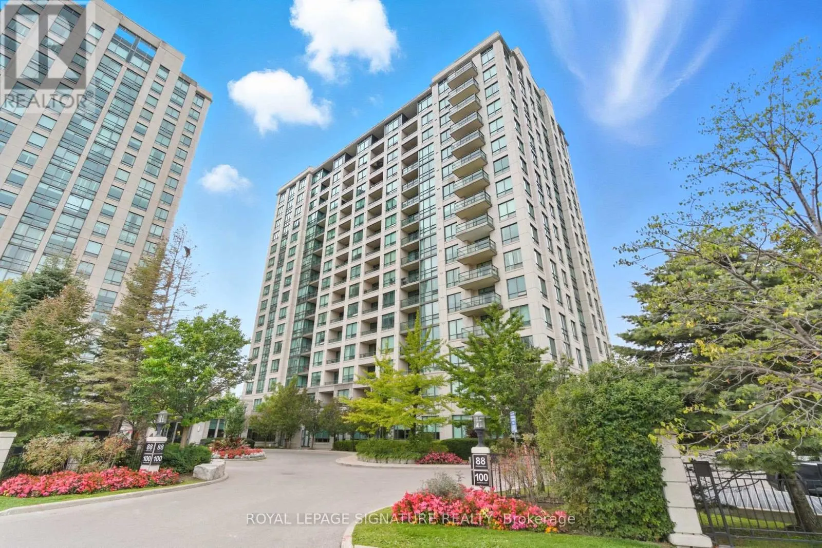 406 - 100 PROMENADE CIRCLE
