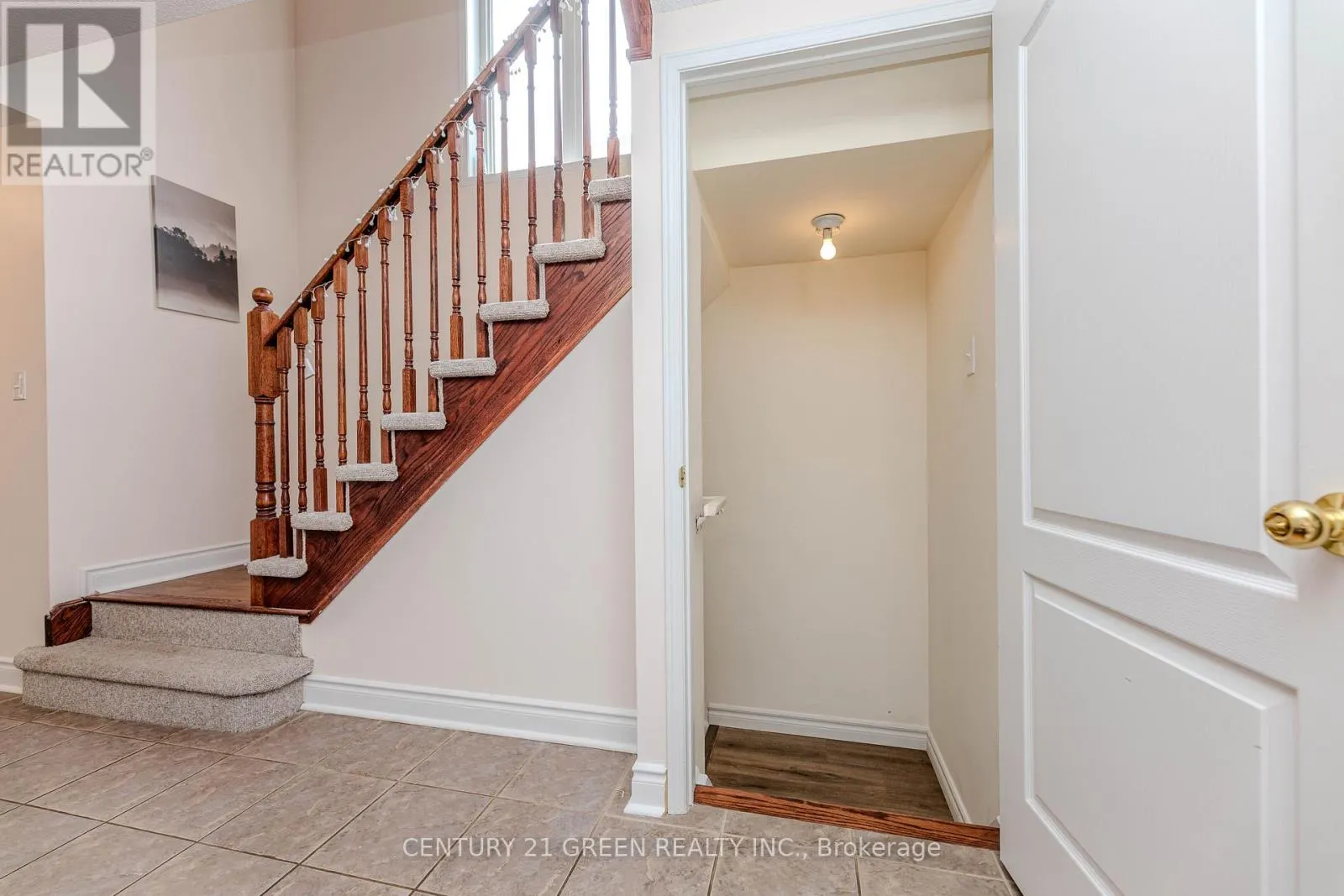 18 SUMMIT DRIVE