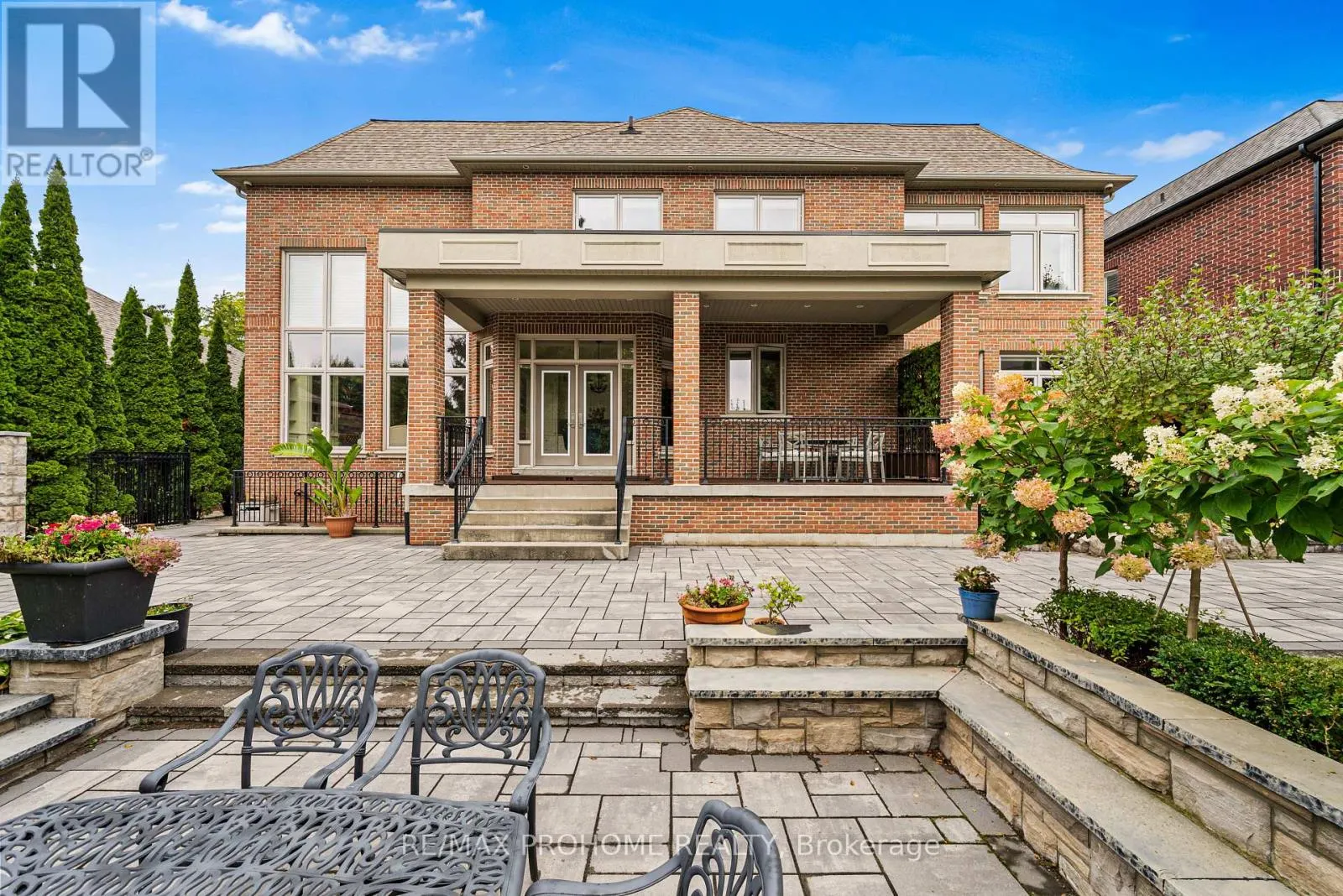 38 PARK CRESCENT