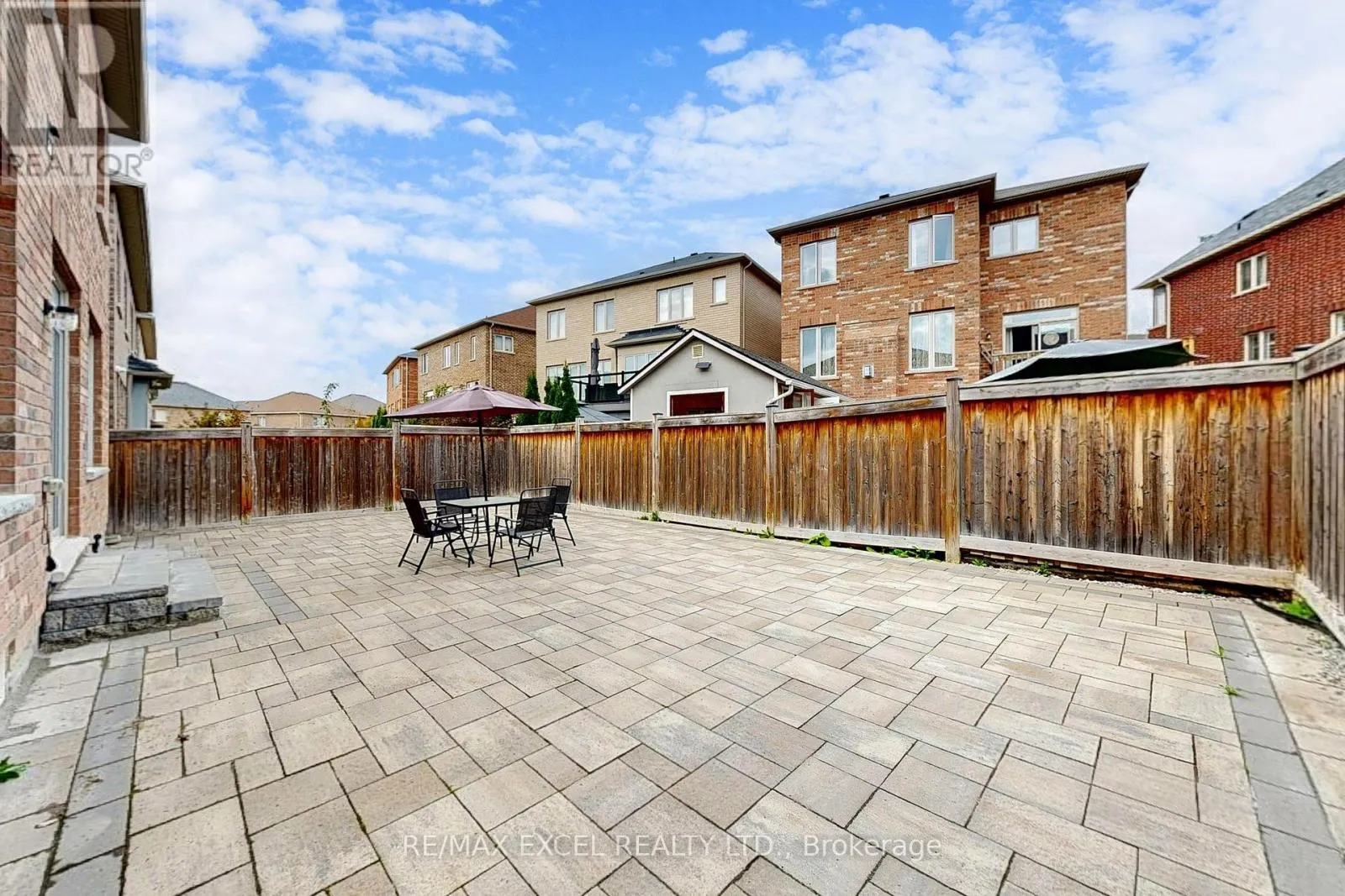 160 ROY HARPER AVENUE