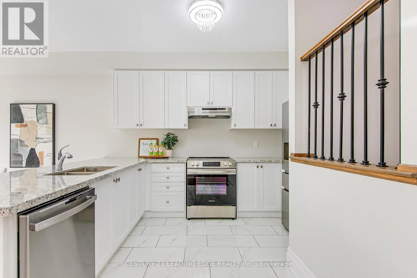 108 LORNE THOMAS PLACE