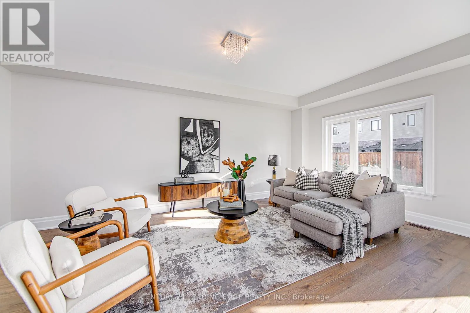 108 LORNE THOMAS PLACE