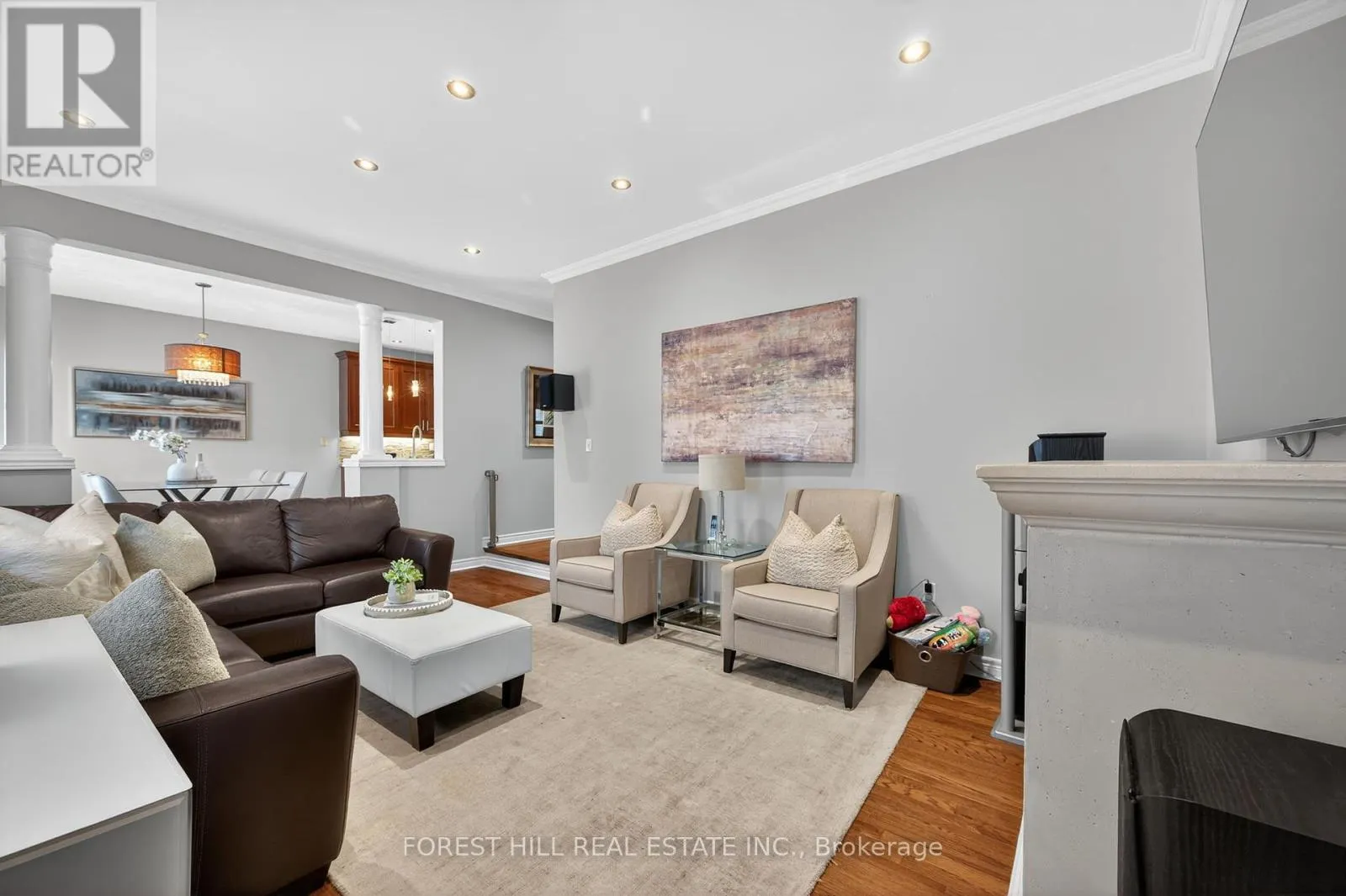 271 AUTUMN HILL BOULEVARD