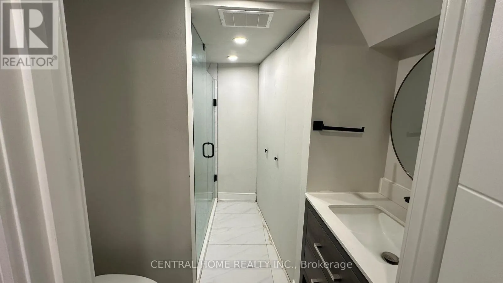 LOWER LEVEL - 139 MAURICE COURT