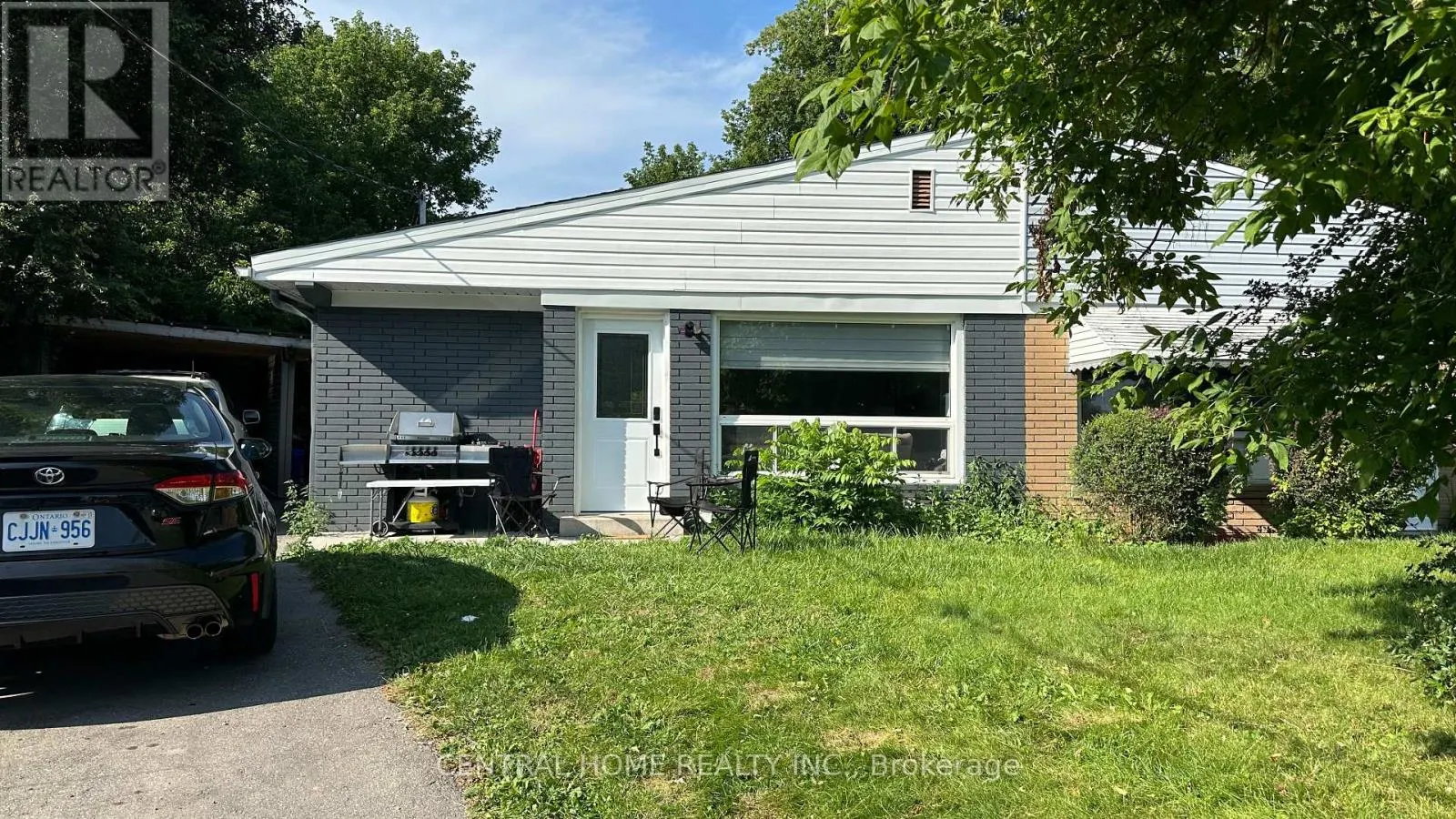 LOWER LEVEL - 139 MAURICE COURT