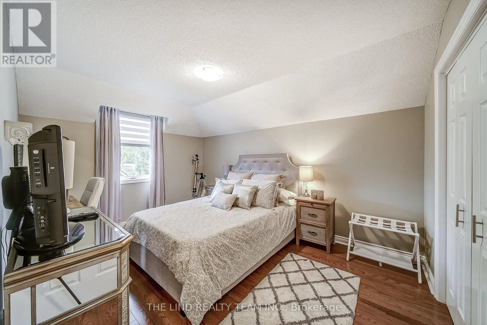 35 GOLF LINKS DRIVE