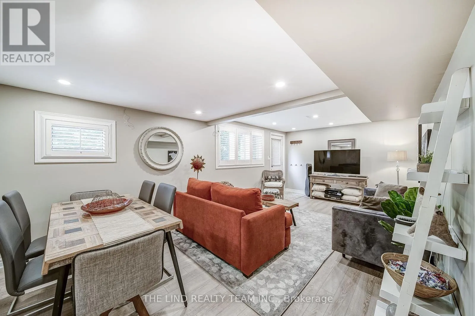35 GOLF LINKS DRIVE