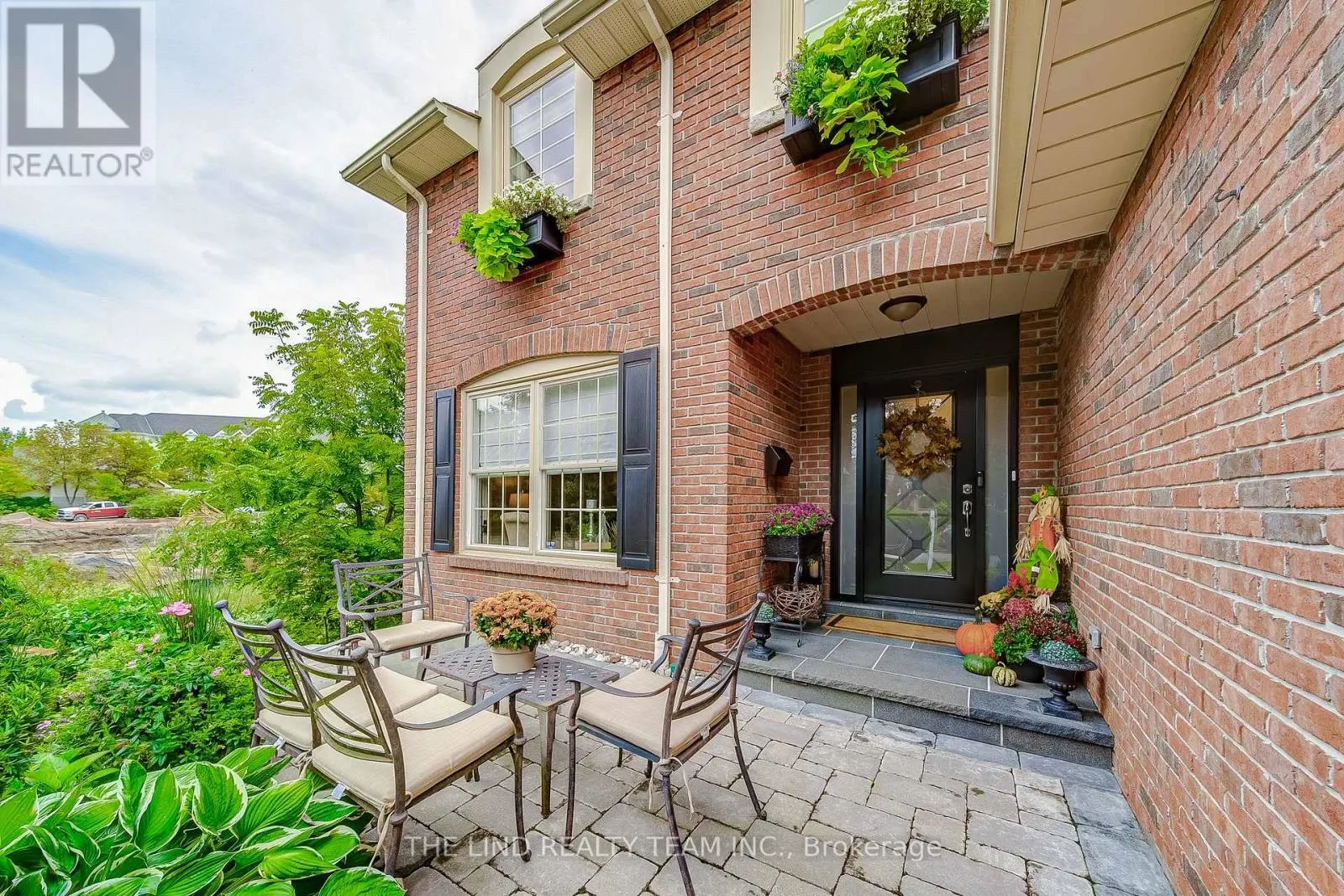 35 GOLF LINKS DRIVE