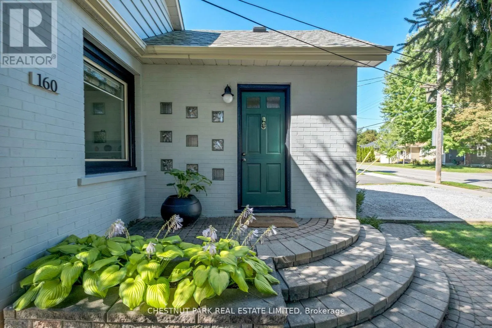 160 VICTORIA DRIVE