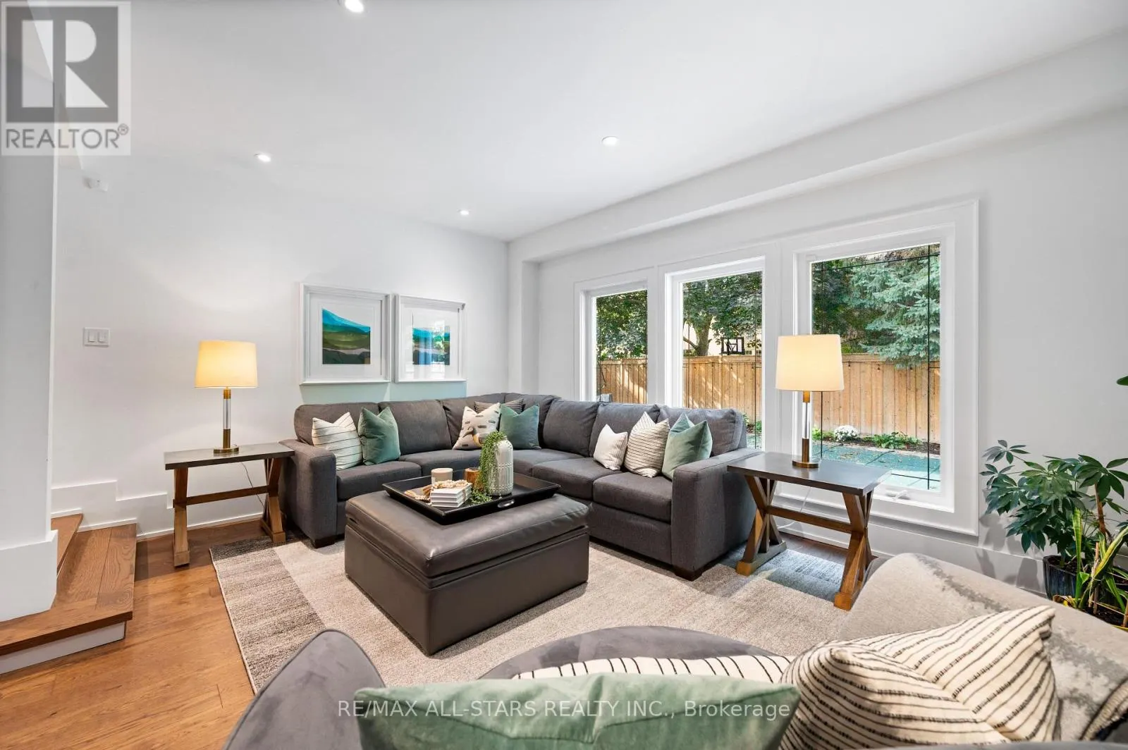 45 ROSEMEAD CLOSE