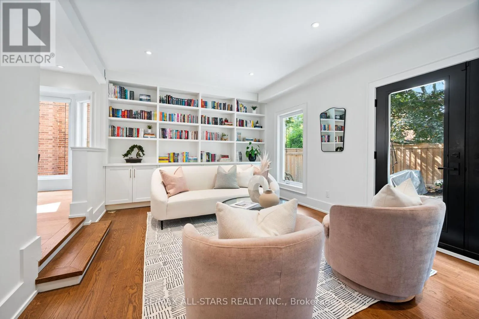 45 ROSEMEAD CLOSE