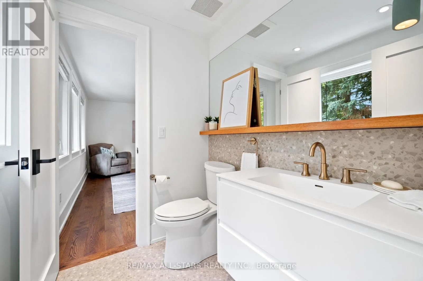45 ROSEMEAD CLOSE