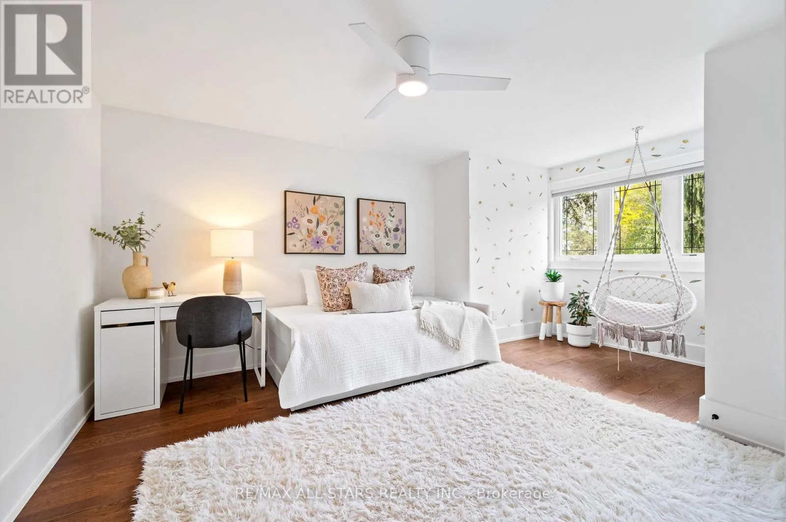 45 ROSEMEAD CLOSE