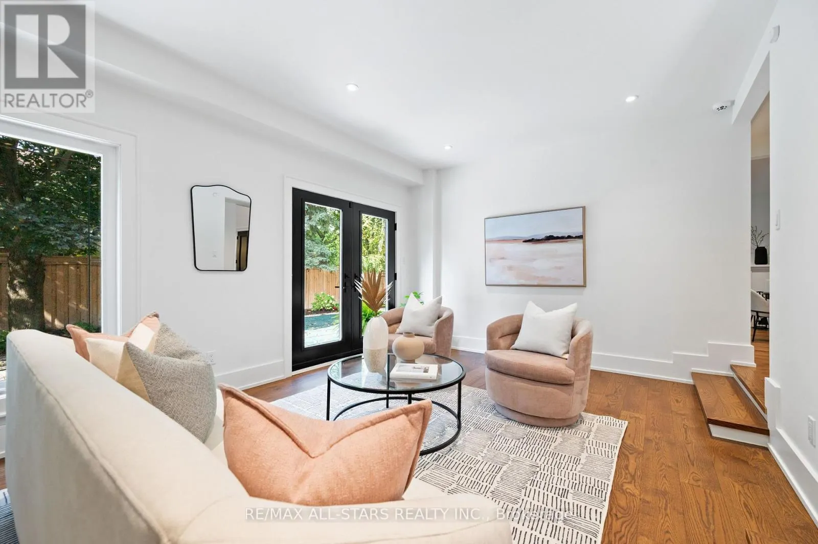45 ROSEMEAD CLOSE