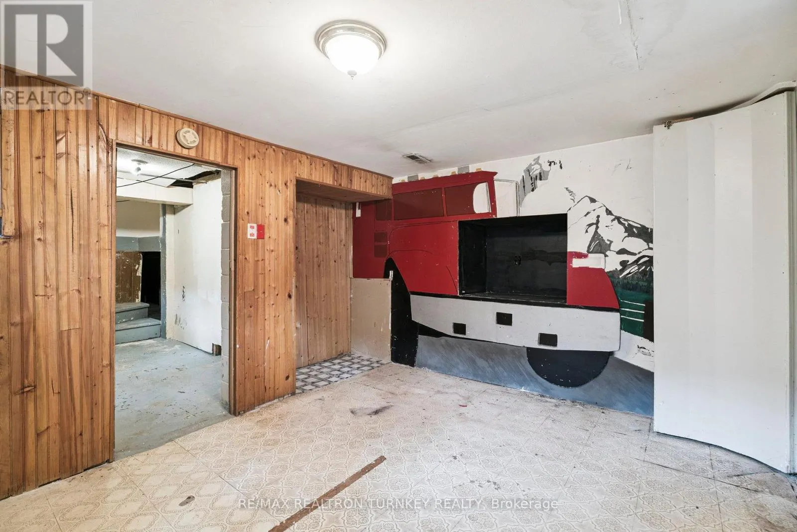 81 RYE CRESCENT