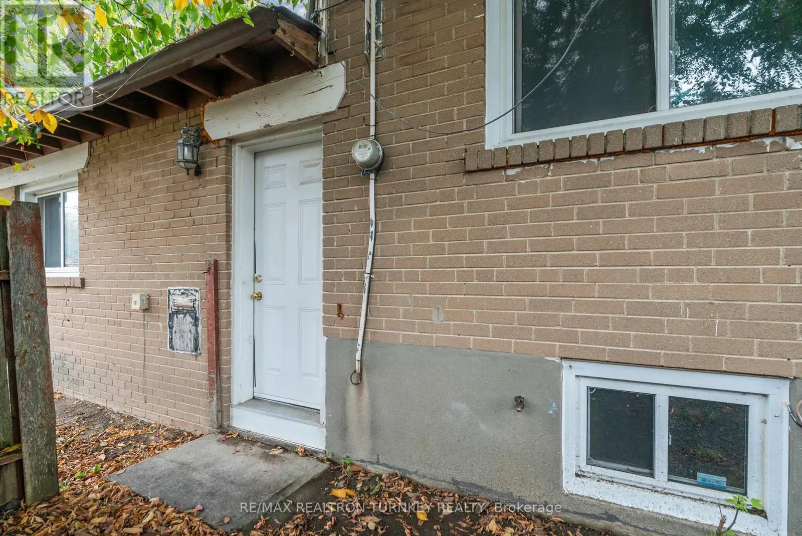81 RYE CRESCENT