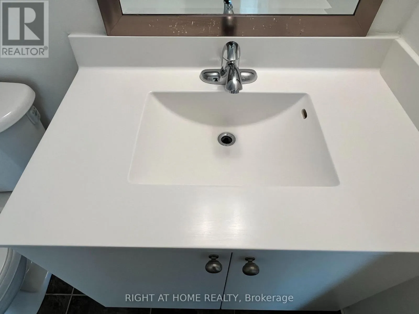 1110 - 55 SOUTH TOWN CENTRE BOULEVARD S
