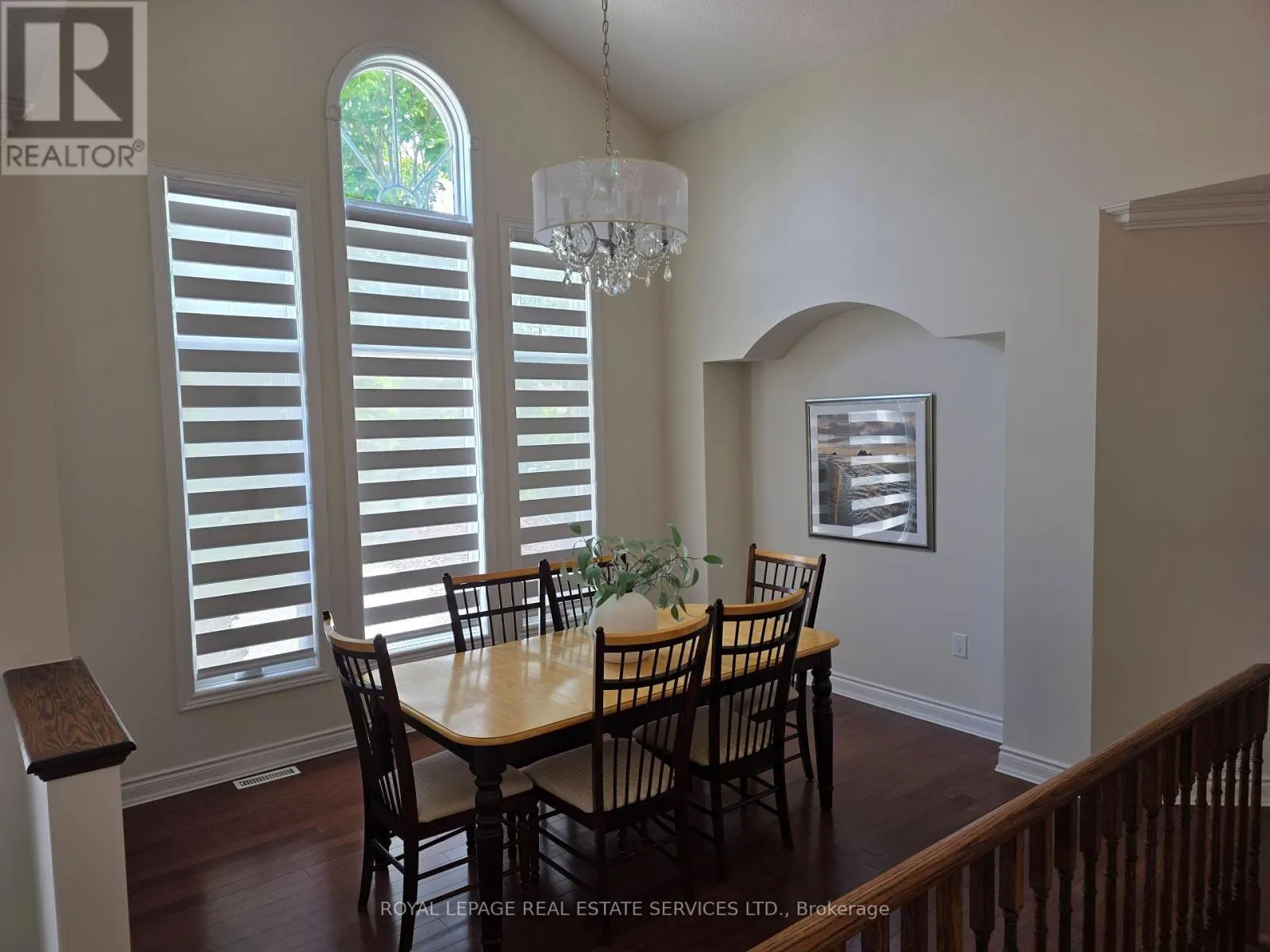 62 RENAISSANCE POINT