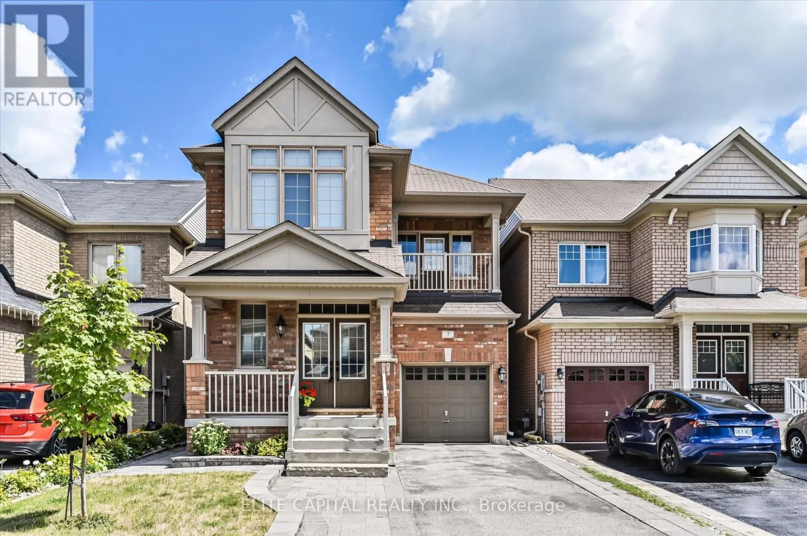7 SALIX AVENUE