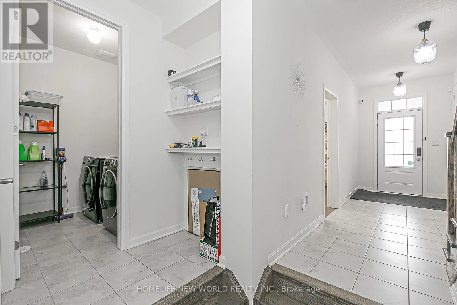 85 CASELY AVENUE