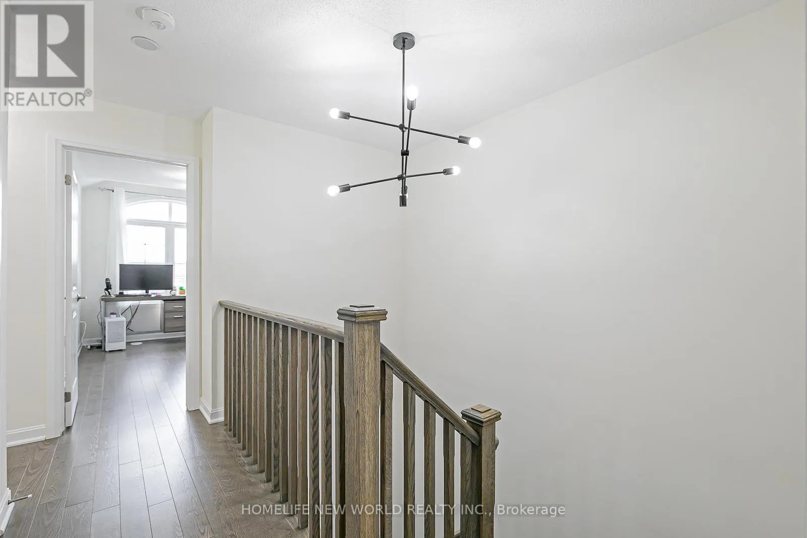 85 CASELY AVENUE