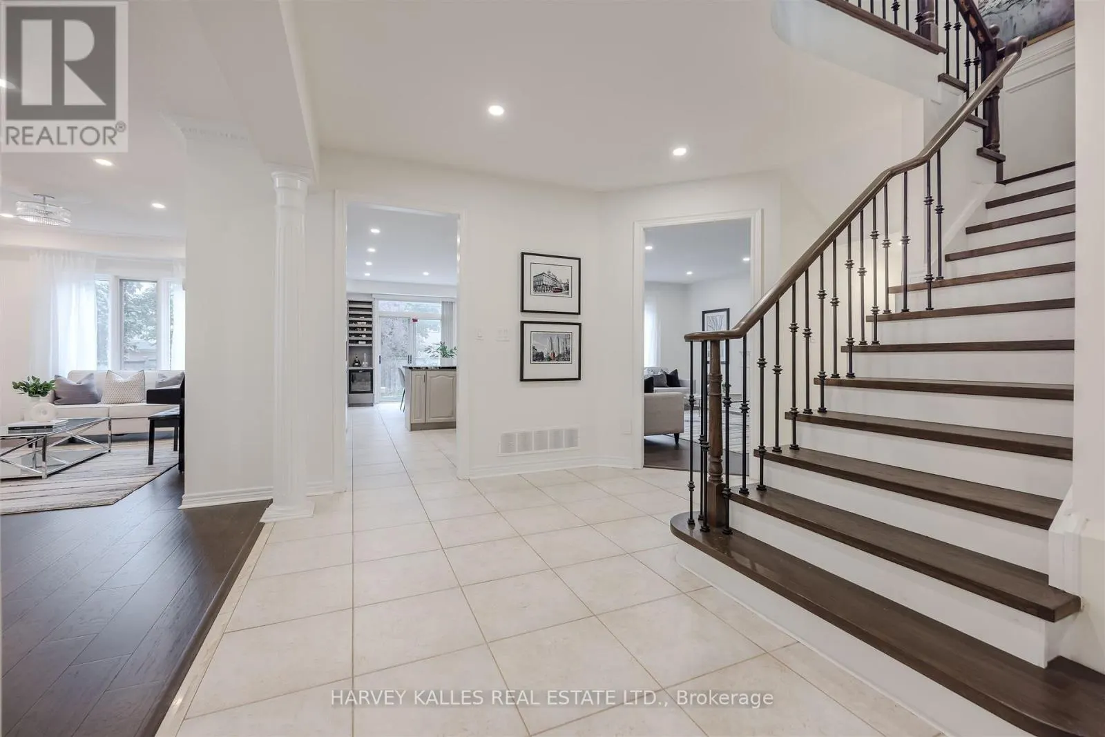 94 SUTCLIFFE CRESCENT