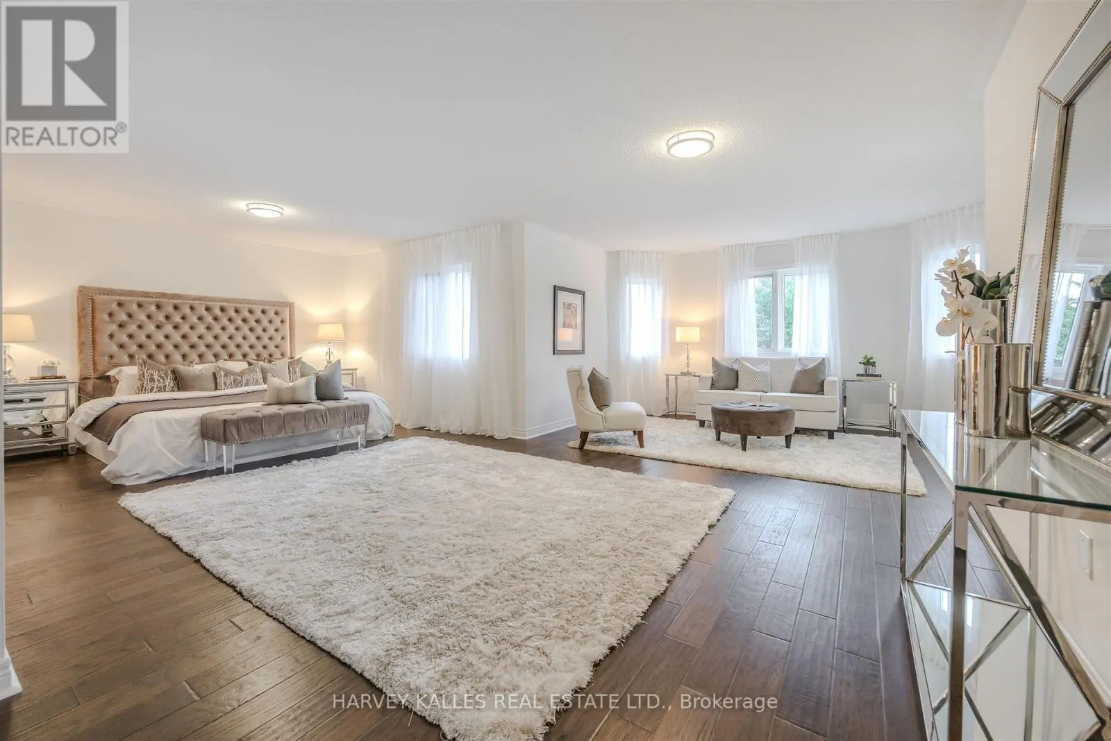 94 SUTCLIFFE CRESCENT
