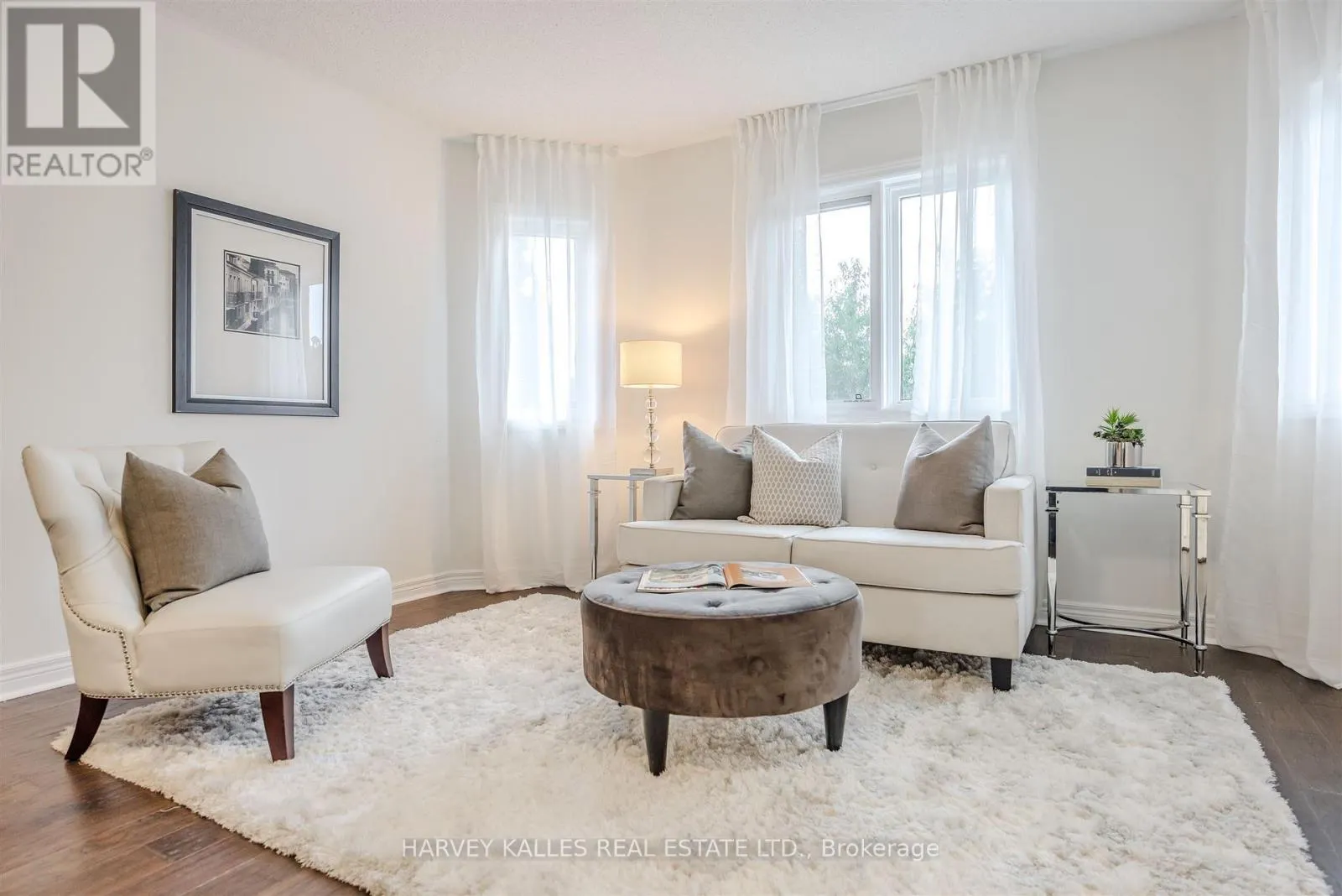 94 SUTCLIFFE CRESCENT
