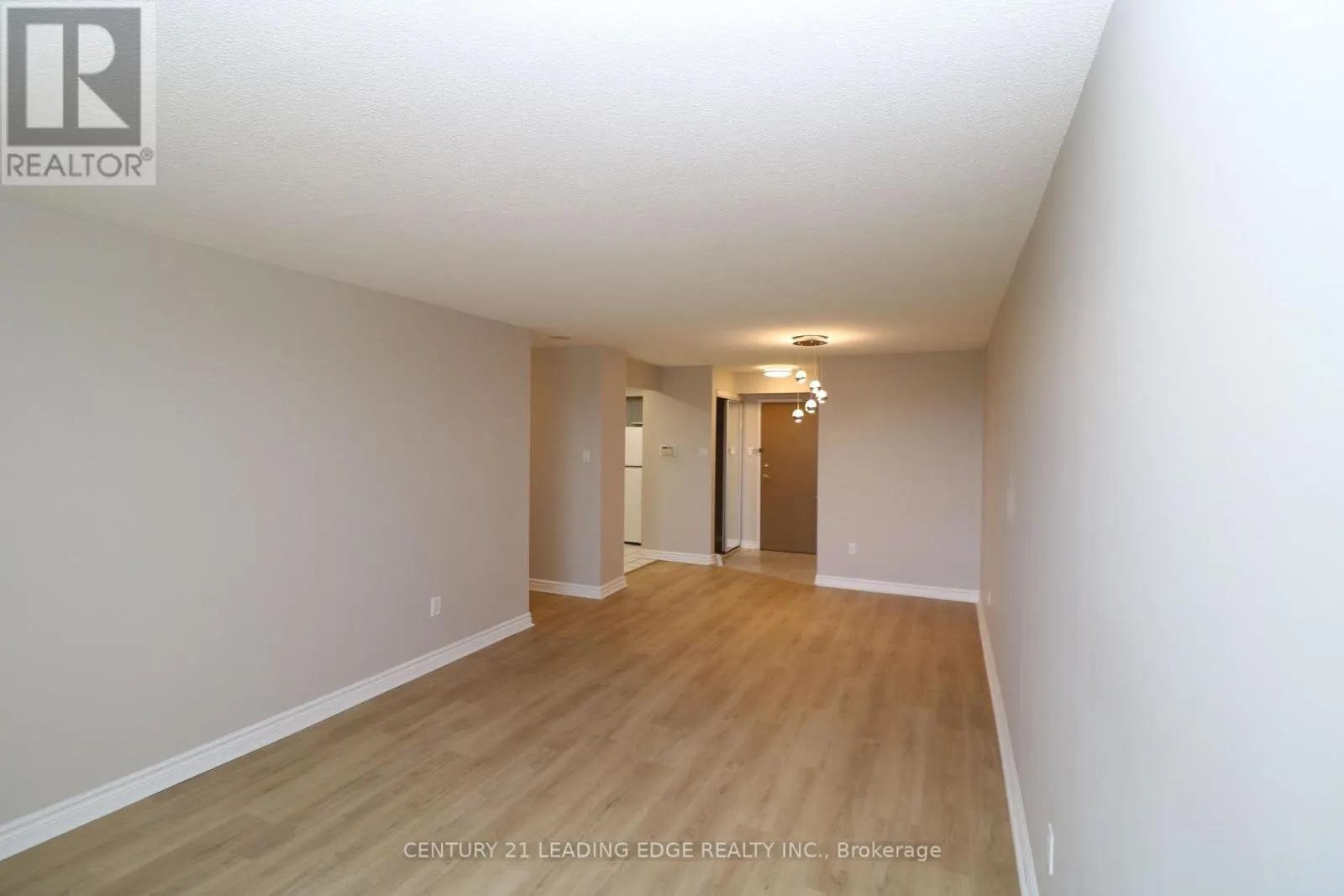 1206 - 8501 BAYVIEW AVENUE