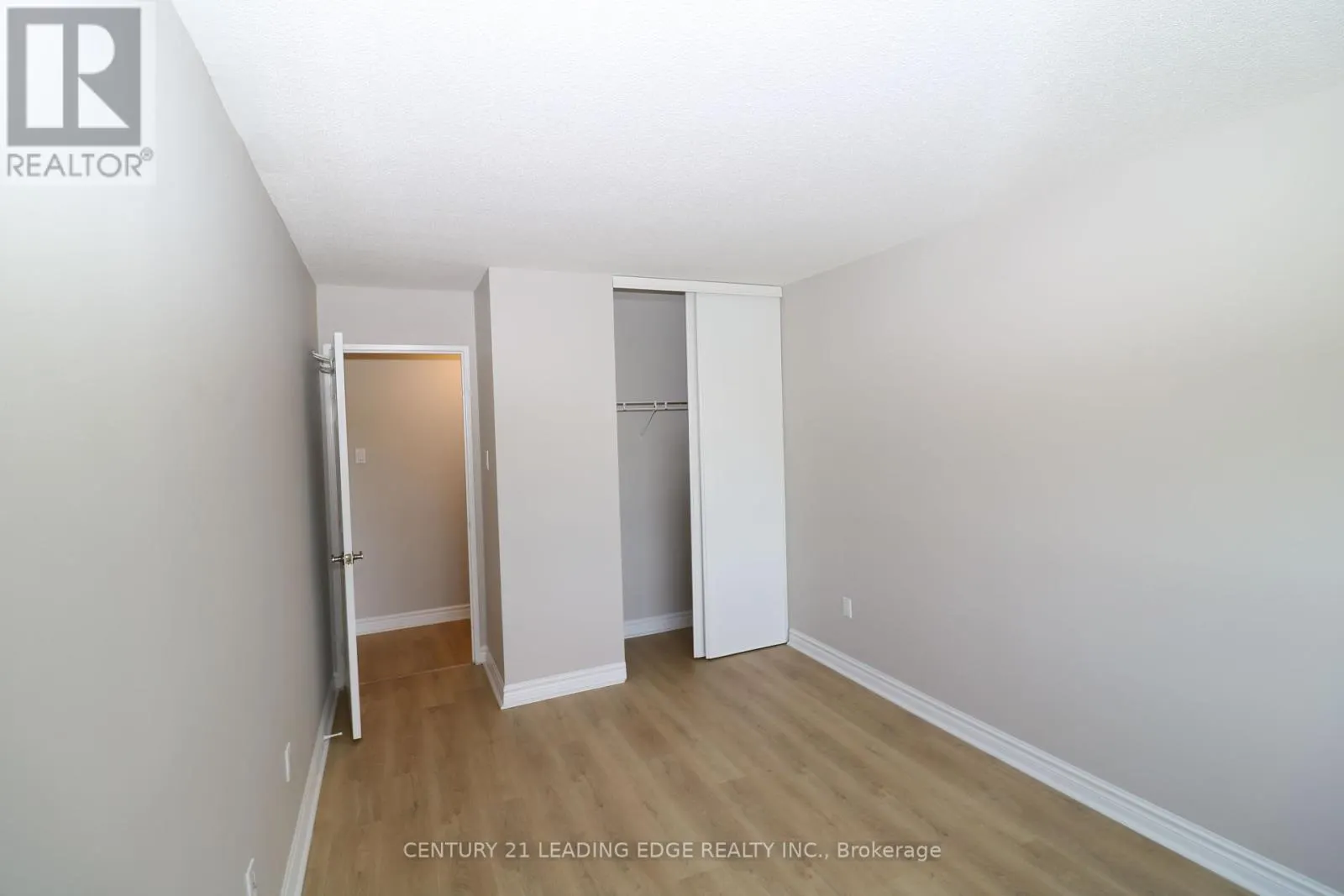 1206 - 8501 BAYVIEW AVENUE