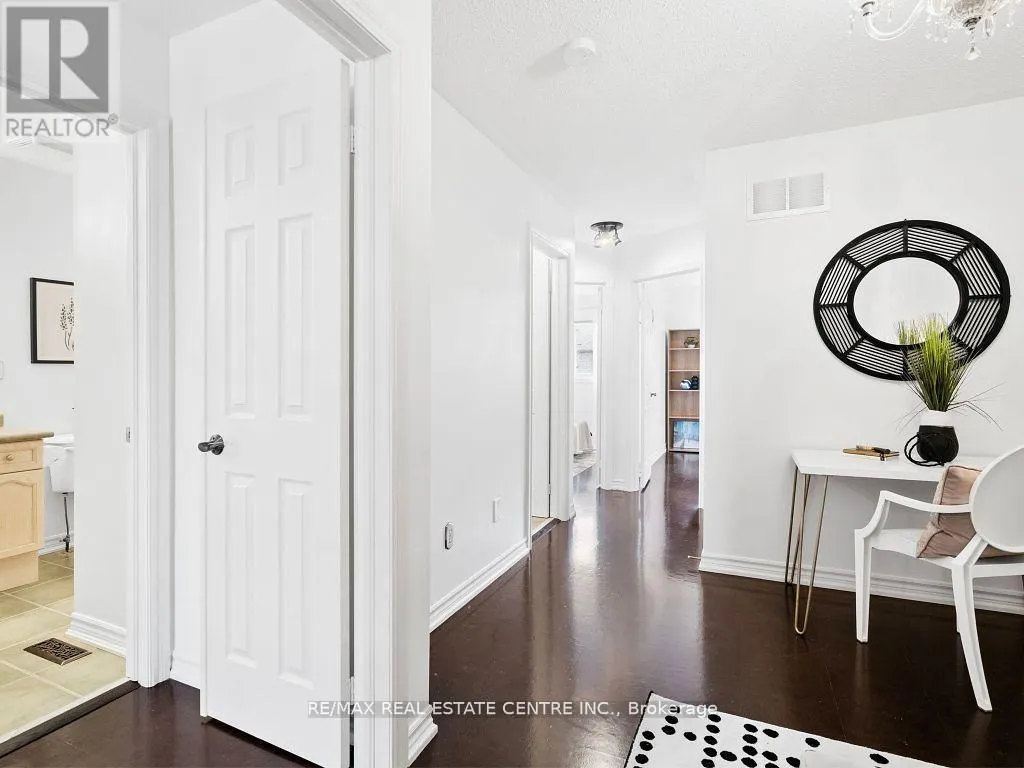 27 MARTELL GATE