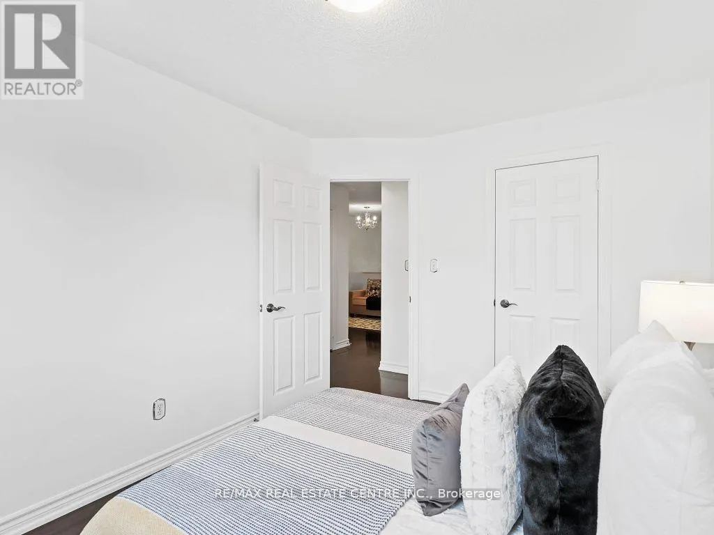 27 MARTELL GATE