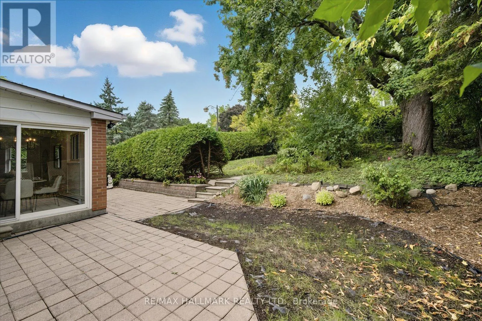 28 CHRISTMAN COURT
