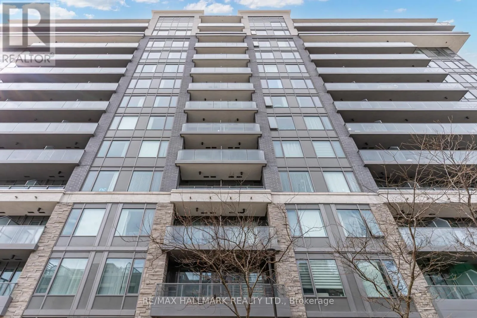 RG15 - 325 SOUTH PARK ROAD