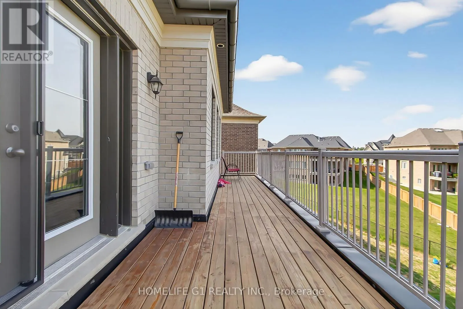 70 APPLEYARD AVENUE