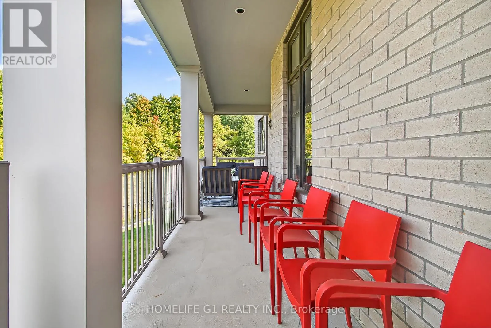 70 APPLEYARD AVENUE