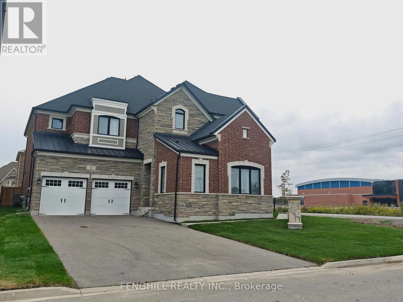 10 ELMERS LANE
