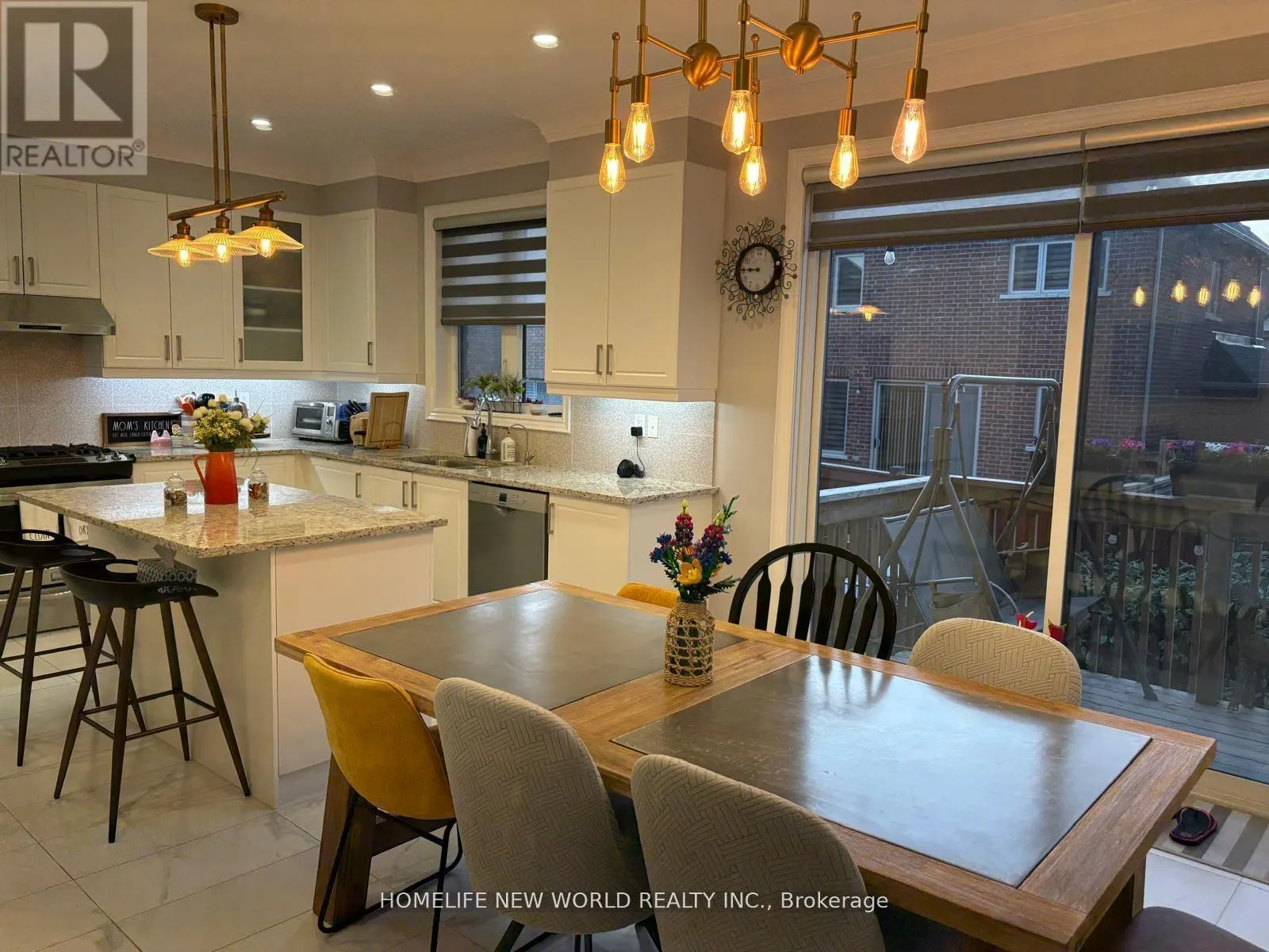143 MONDIAL CRESCENT